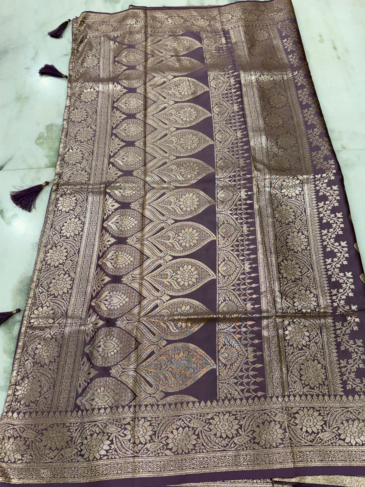 Kaya Kalpo Mauve Purple Satin Weave Saree | Antique Gold Zari Booti Body & Large Leaf Woven Pallu | Bridal & Festive Wear