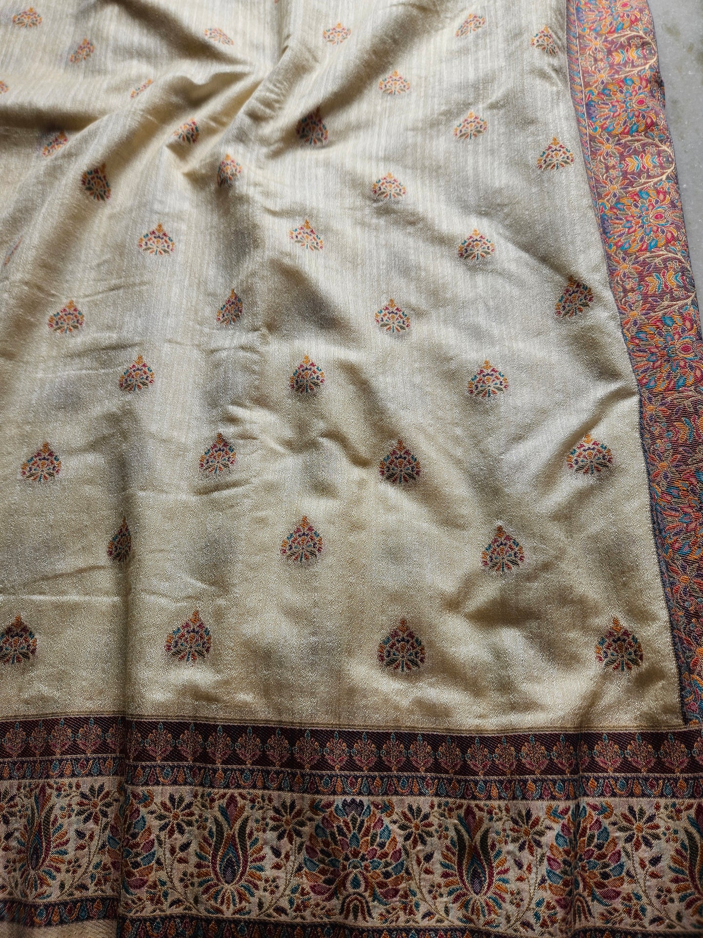Premium Khaddi Silk Saree — Ivory with Zari Buttis & Banarasi Border
