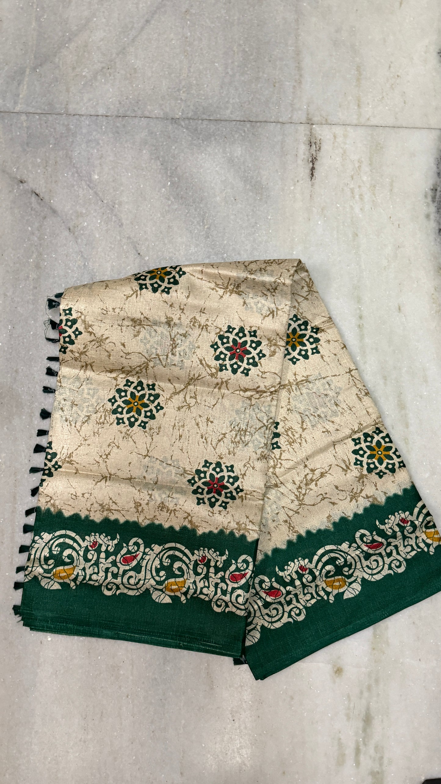 Off White & Green Woven Cotton Silk Saree with Blouse Piece – Lightweight Daily Wear Ethnic Saree