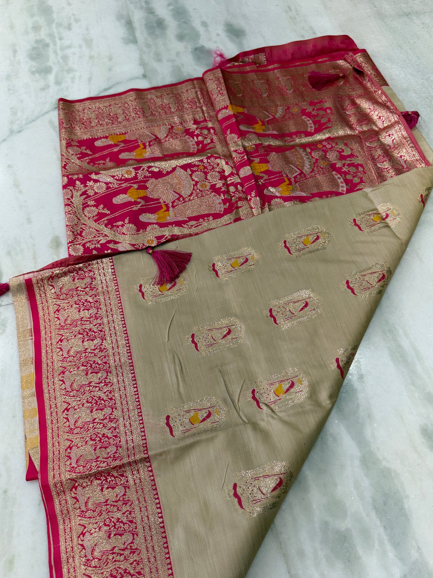Kaya Kalpo Bengal Silk Saree | Peach & Hot Pink Zari Woven Hindola Pallu | Bridal & Wedding Wear