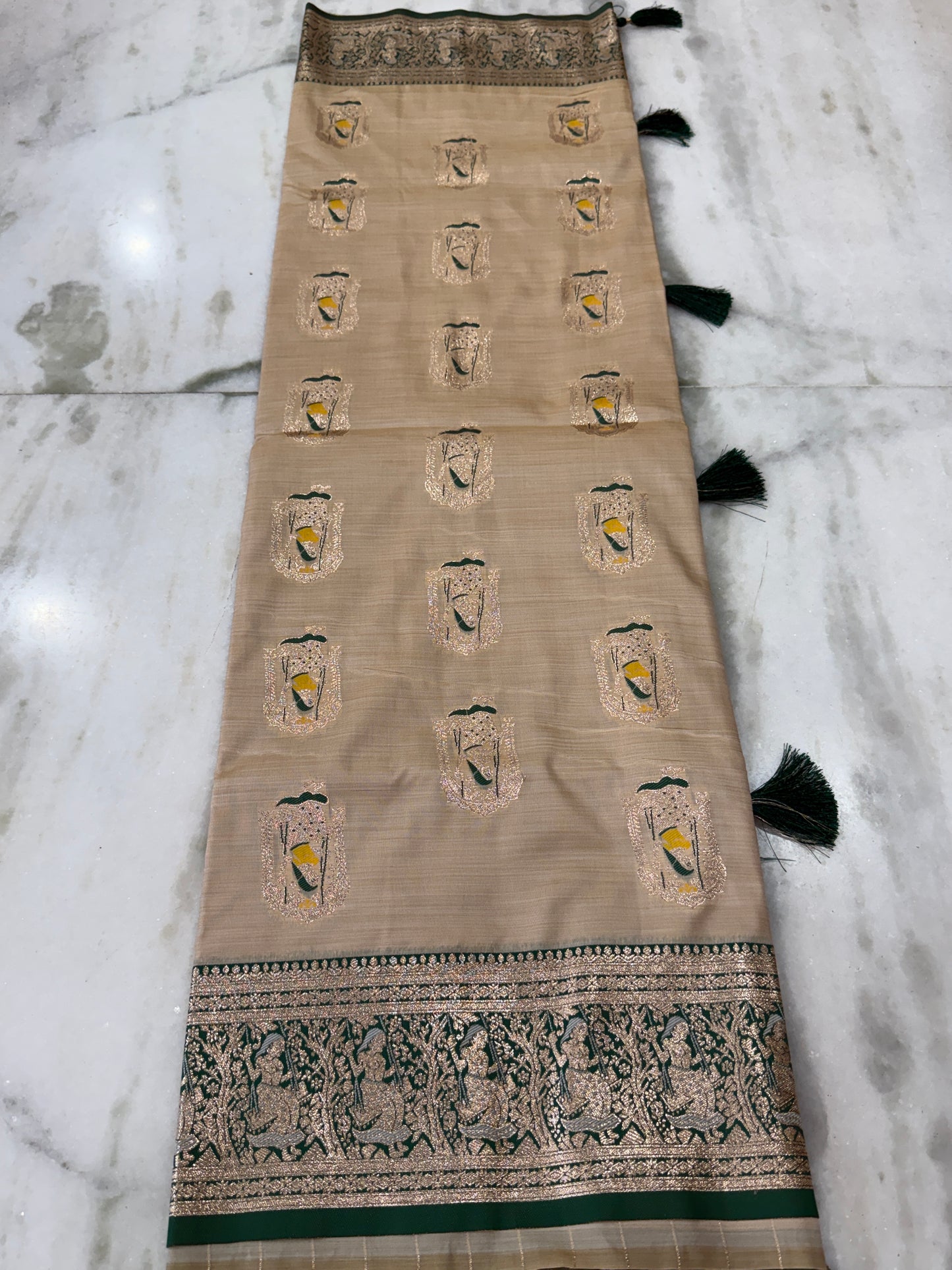 Kaya Kalpo Bengal Silk Saree | Peach & Green Banarasi-Inspired Woven Pallu | Bridal & Festive Wear