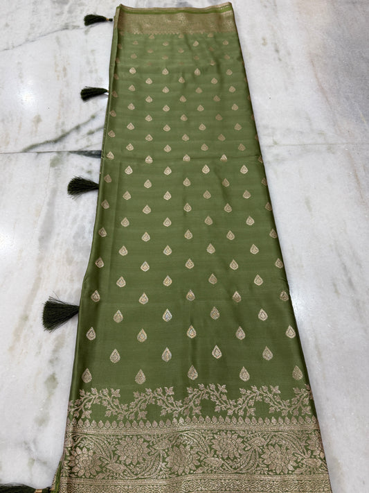 Kaya Kalpo Olive Green Satin Saree | Gold Zari Booti Body & Large Leaf Woven Pallu | Festive & Bridal Wear