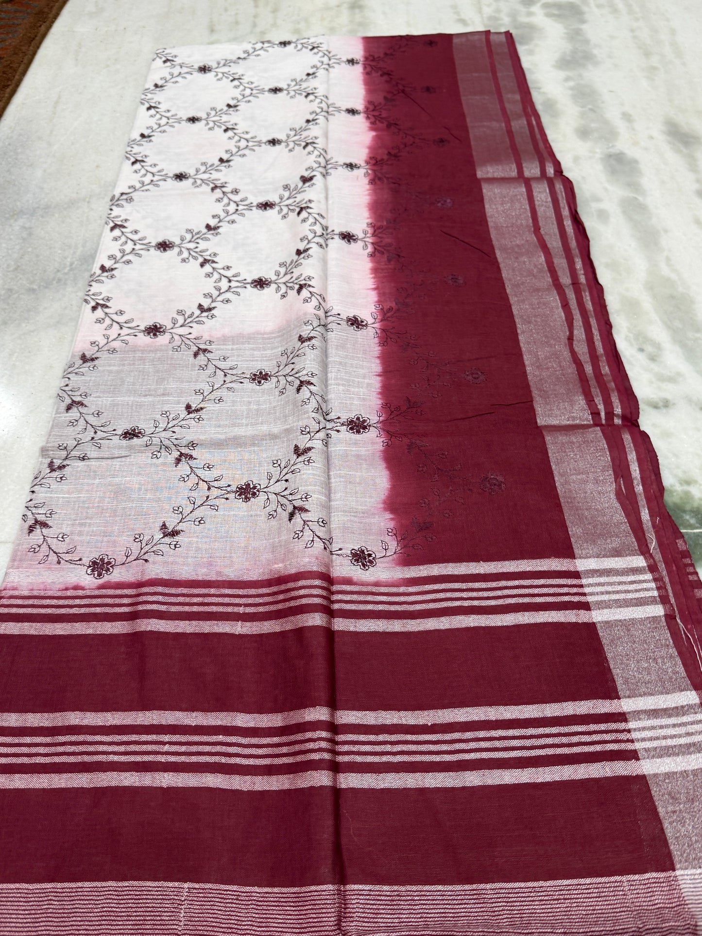 Kaya Kalpo White Linen Kantha Stitch Saree | Maroon Striped Border & Pallu | Handcrafted Casual & Festive Wear