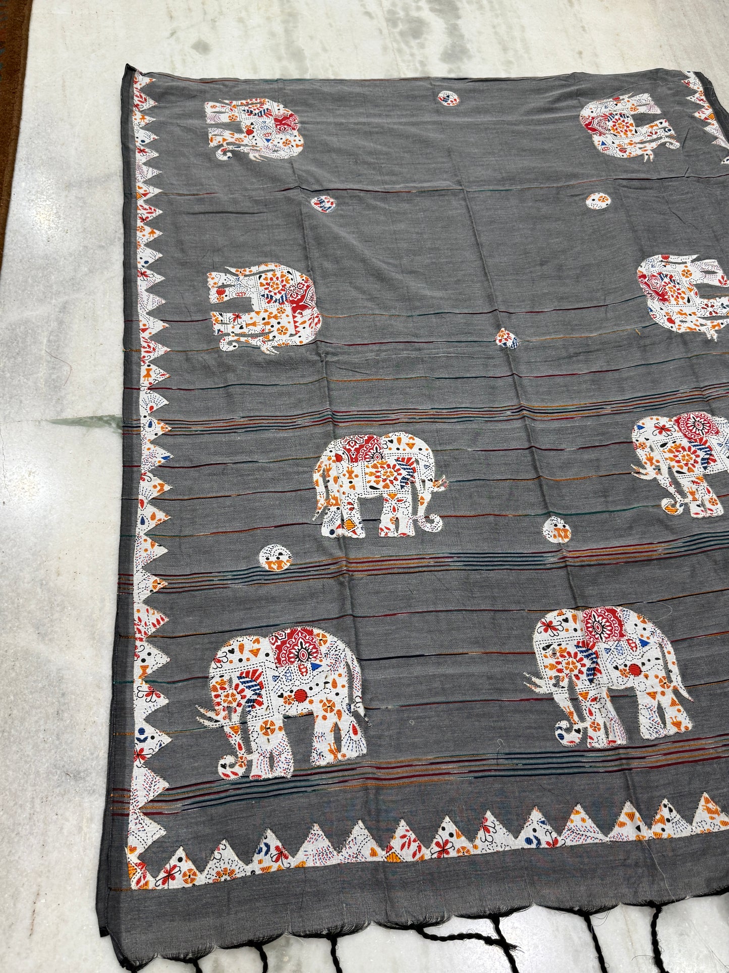 Grey Cotton Applique Handloom Saree | Hand-Crafted Elephant Motif | Traditional Indian Ethnic Wear