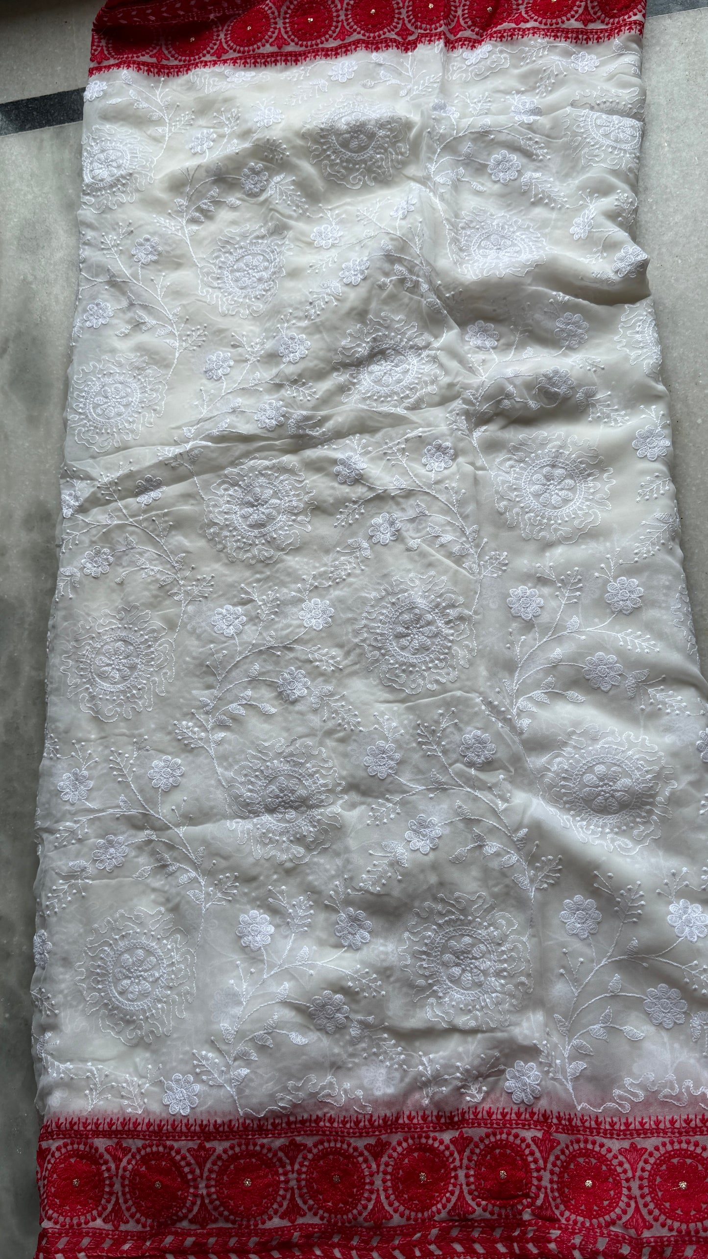 Lal Paar Chikankari Silk Saree with Blouse | Kaya Kalpo