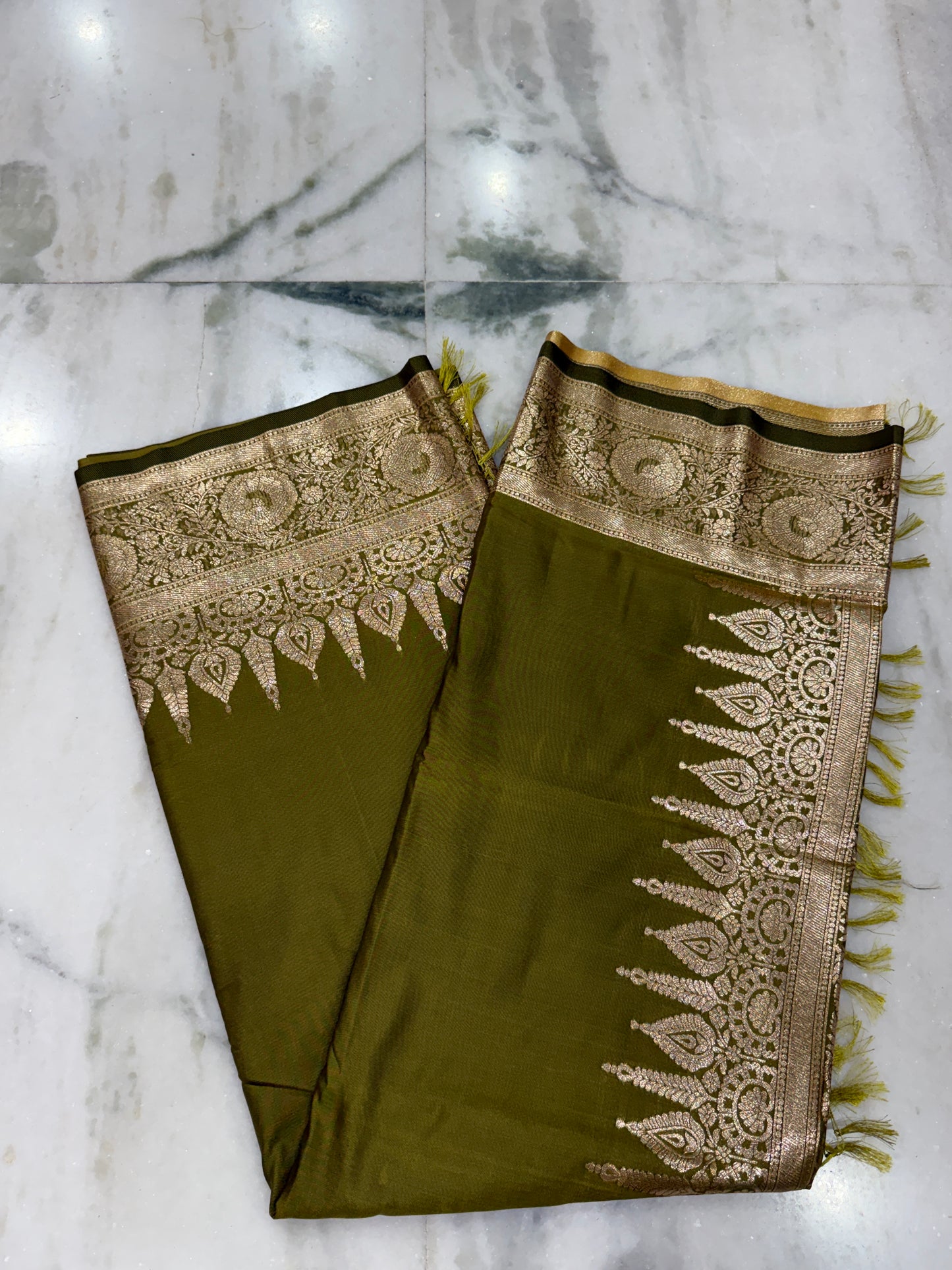 Kaya Kalpo Olive Green Satin Crepe Silk Saree | Gold Zari Woven Pallu & Border | Festive & Bridal Wear